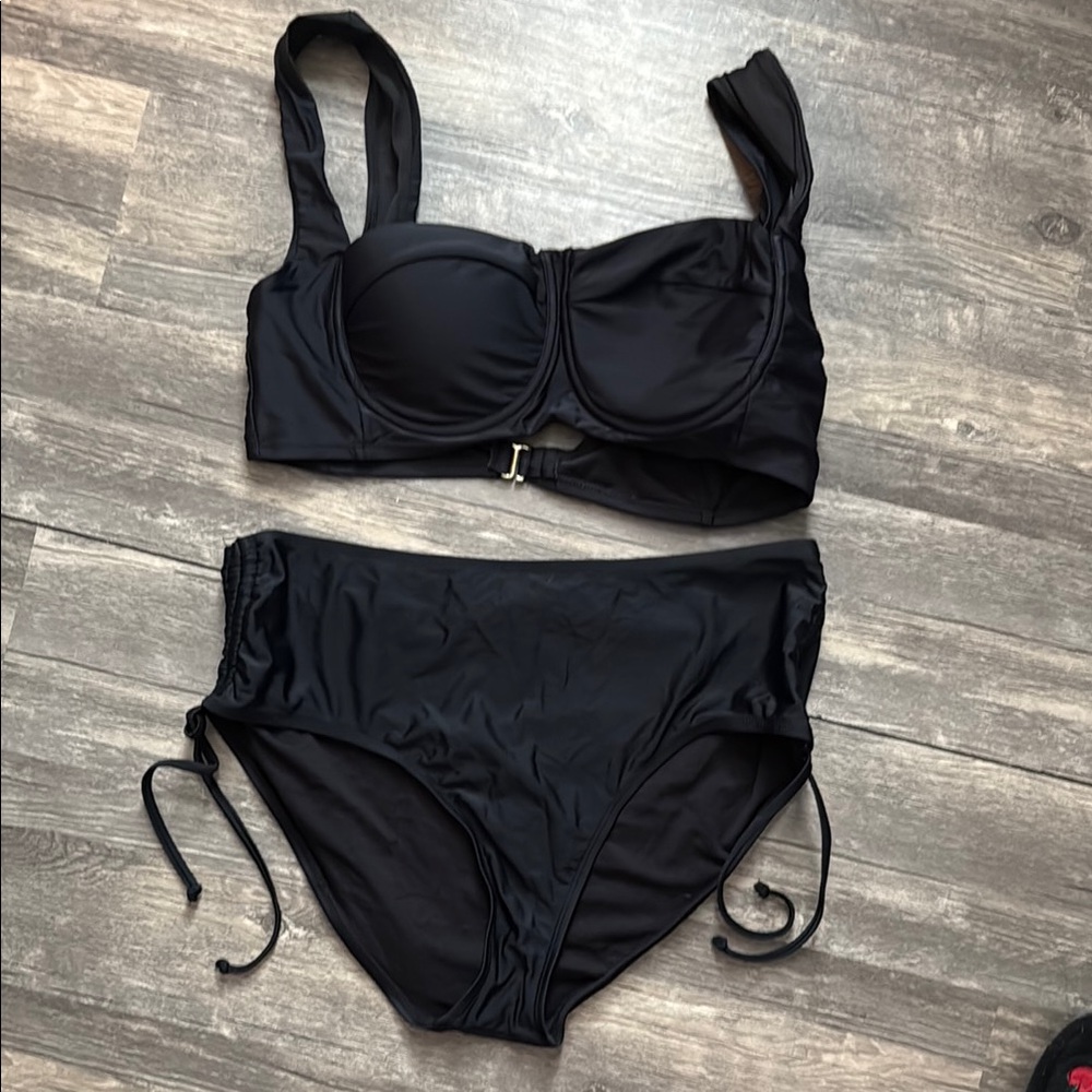 Black bikini XL